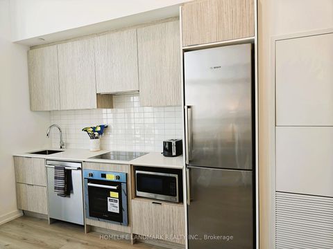 Photo 13 at 5501 - 395 Bloor Street W, North St. James Town, Toronto