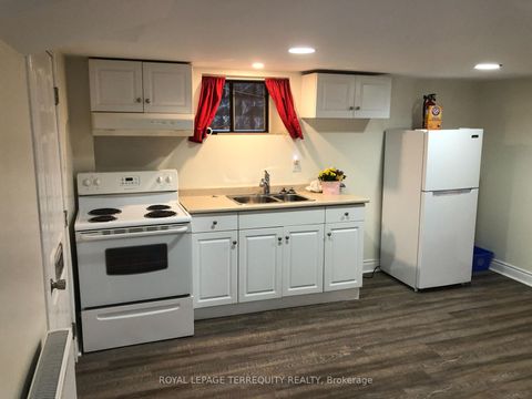 Photo 20 at 167 Westmount Avenue, Oakwood Village, Toronto