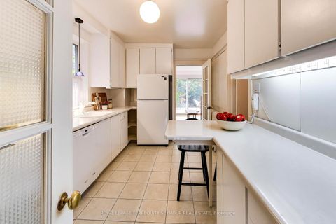 Photo 11 at 105 Clifton Road, Moore Park, Toronto