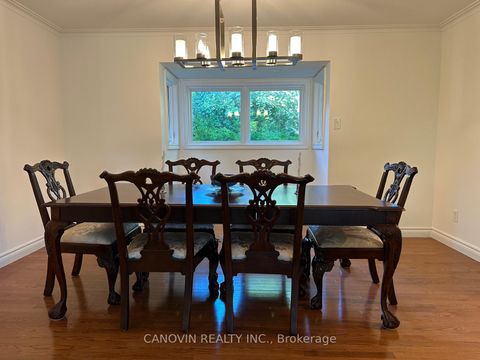 Photo 5 at 183 St. Anthony's Court, Mill Pond, Richmond Hill