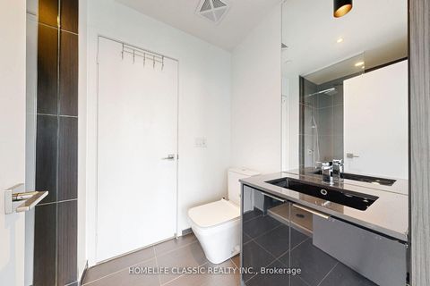 Photo 6 at 4006 - 70 Temperance Street, Bay Street Corridor, Toronto
