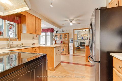 Photo 16 at 55 Redcastle Crescent, Keswick South, Georgina