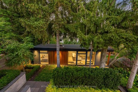 Photo 5 at 8 Fallingbrook Wood, Cliffside, Toronto