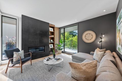 Photo 9 at 8 Fallingbrook Wood, Cliffside, Toronto