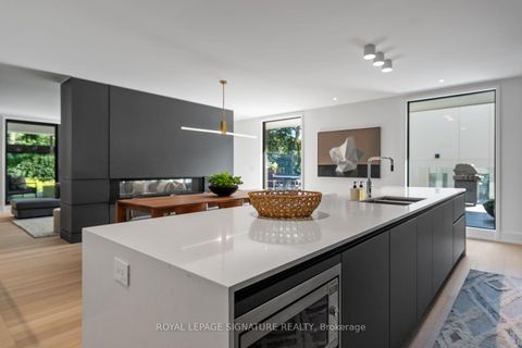 Photo 15 at 8 Fallingbrook Wood, Cliffside, Toronto