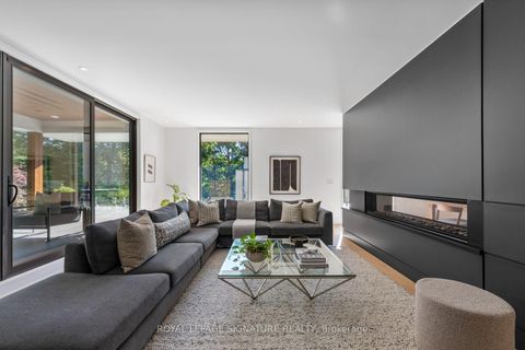 Photo 20 at 8 Fallingbrook Wood, Cliffside, Toronto