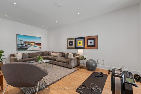 Photo 34 at 8 Fallingbrook Wood, Cliffside, Toronto