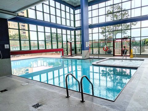 Photo 16 at 1512 - 99 Harbour Square, Waterfront Communities C1, Toronto