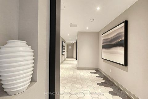 Photo 9 at 308 - 1 Cardiff Road, Mount Pleasant East, Toronto