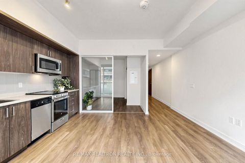 Photo 20 at 308 - 1 Cardiff Road, Mount Pleasant East, Toronto