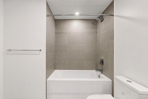 Photo 32 at 308 - 1 Cardiff Road, Mount Pleasant East, Toronto