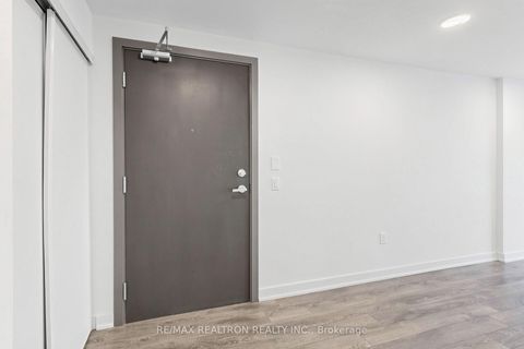 Photo 36 at 308 - 1 Cardiff Road, Mount Pleasant East, Toronto