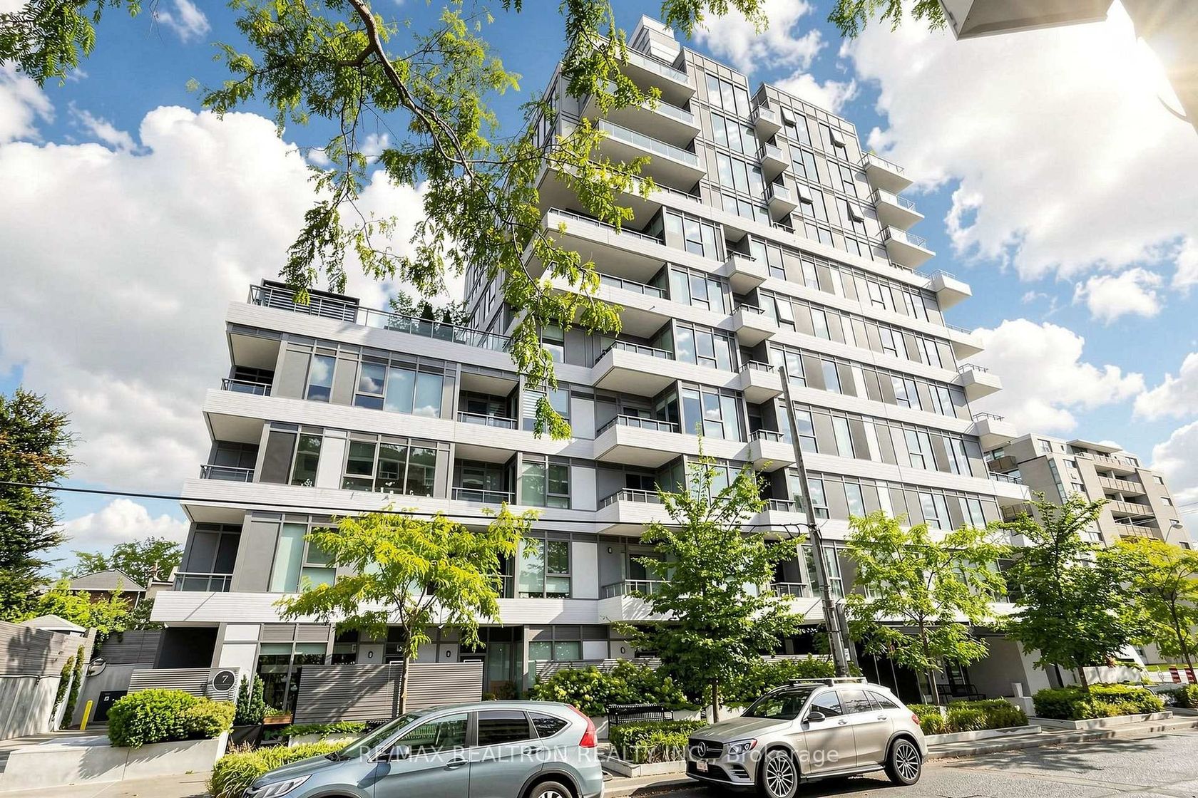 308 - 1 Cardiff Road, Mount Pleasant East, Toronto 
