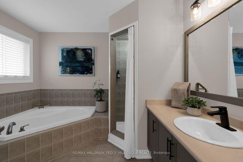 Photo 13 at 53 Tudor Crescent, Shore, Barrie