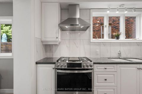 Photo 6 at 430 Roselawn Avenue, Lawrence Park South, Toronto