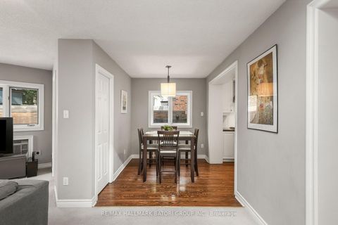 Photo 9 at 430 Roselawn Avenue, Lawrence Park South, Toronto