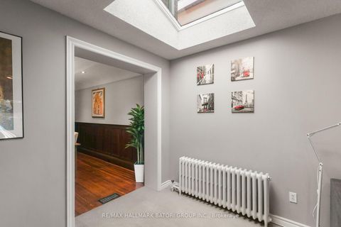 Photo 11 at 430 Roselawn Avenue, Lawrence Park South, Toronto
