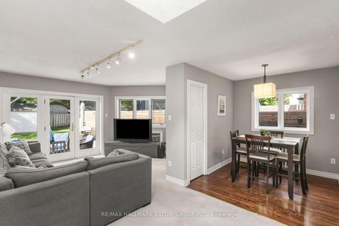 Photo 12 at 430 Roselawn Avenue, Lawrence Park South, Toronto