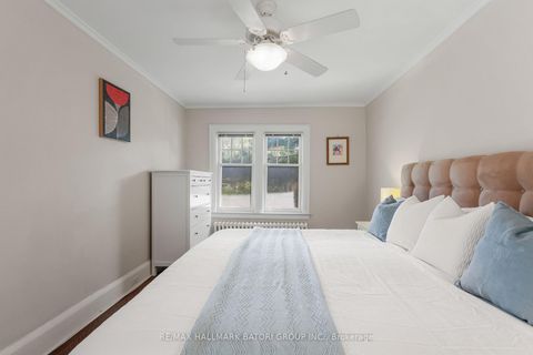 Photo 18 at 430 Roselawn Avenue, Lawrence Park South, Toronto