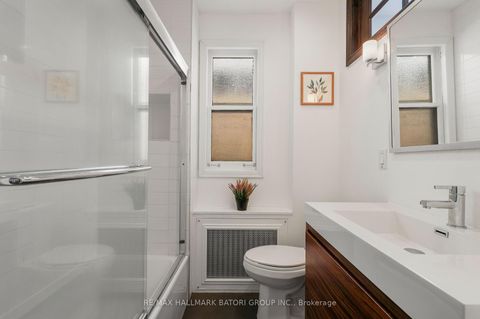 Photo 22 at 430 Roselawn Avenue, Lawrence Park South, Toronto
