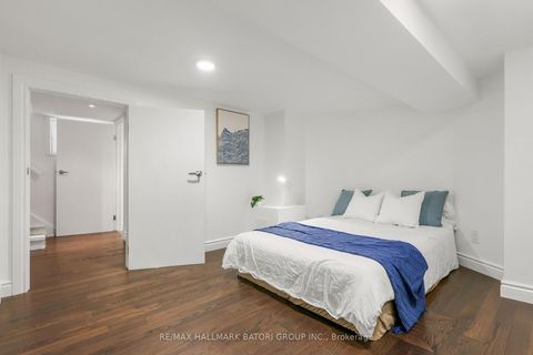 Photo 27 at 430 Roselawn Avenue, Lawrence Park South, Toronto