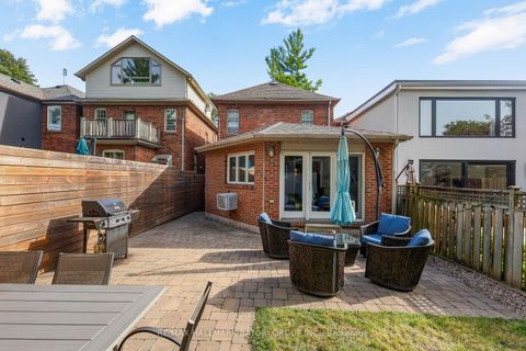 Photo 31 at 430 Roselawn Avenue, Lawrence Park South, Toronto
