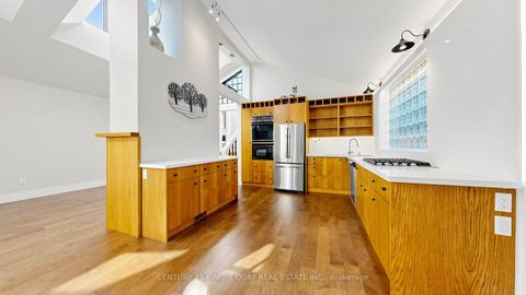 Photo 11 at 17 Kecala Road, Dorset Park, Toronto