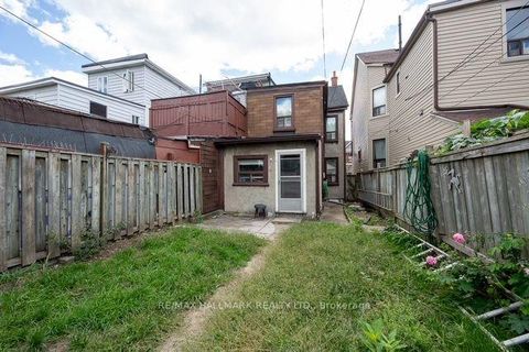 Photo 15 at 776 Gerrard Street E, South Riverdale, Toronto