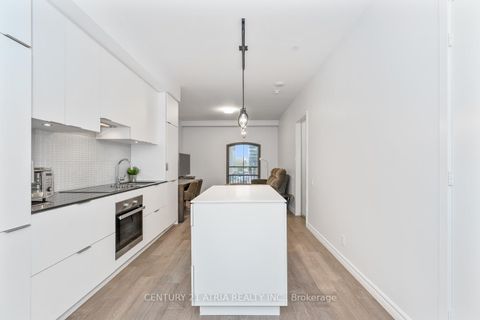 Photo 8 at 207 - 5 St Joseph Street, Bay Street Corridor, Toronto