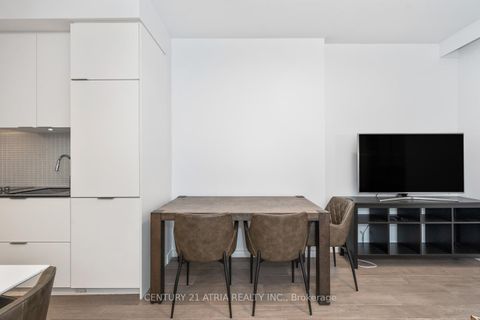 Photo 16 at 207 - 5 St Joseph Street, Bay Street Corridor, Toronto