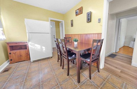 Photo 6 at 9 Putney Road, Alderwood, Toronto