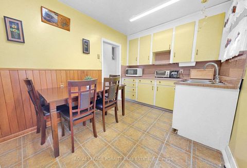 Photo 9 at 9 Putney Road, Alderwood, Toronto