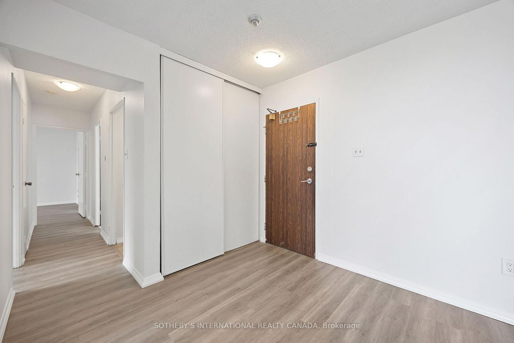 911 - 100 Prudential Drive, Dorset Park, Toronto 