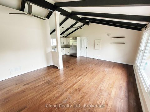 Photo 4 at 172 Silas Boulevard, Keswick North, Georgina