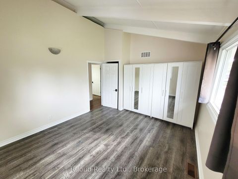 Photo 9 at 172 Silas Boulevard, Keswick North, Georgina
