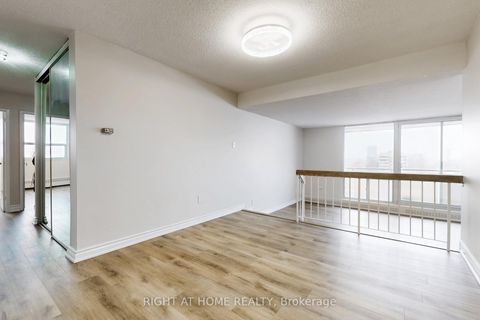 Photo 10 at 702 - 1338 York Mills Road, Donalda, Toronto