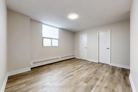 Photo 15 at 702 - 1338 York Mills Road, Donalda, Toronto
