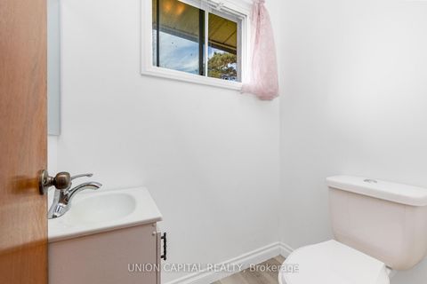 Photo 17 at 64 Canal Street, Keswick South, Georgina