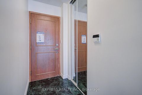 Photo 4 at 1111 - 18 Lee Centre Drive, Woburn, Toronto