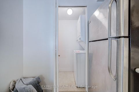 Photo 12 at 1111 - 18 Lee Centre Drive, Woburn, Toronto