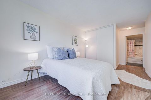 Photo 31 at 1111 - 18 Lee Centre Drive, Woburn, Toronto
