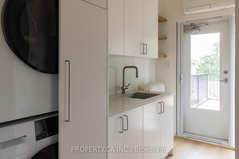 Photo 22 at 197 Roxton Road, Bellwoods, Toronto