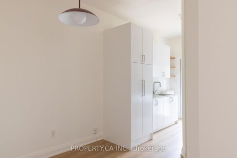 Photo 29 at 197 Roxton Road, Bellwoods, Toronto