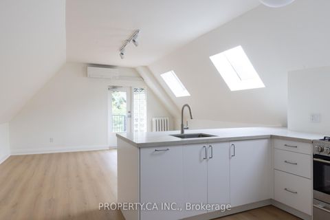 Photo 34 at 197 Roxton Road, Bellwoods, Toronto