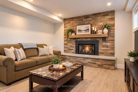 Photo 22 at 93 Grove Street E, Wellington, Barrie