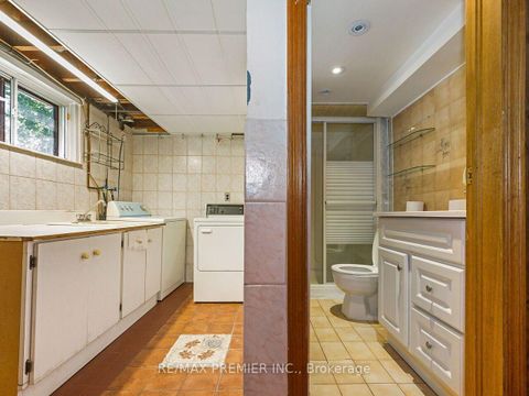 Photo 35 at 7 Mayall Avenue, CFB, Toronto