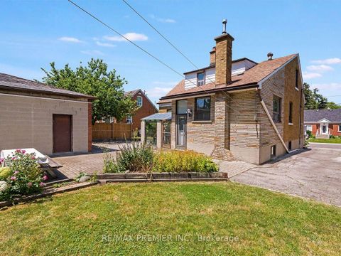 Photo 38 at 7 Mayall Avenue, CFB, Toronto