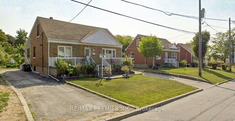 Photo 46 at 7 Mayall Avenue, CFB, Toronto