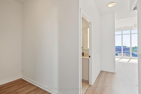 Photo 8 at 421 - 285 Dufferin Street, South Parkdale, Toronto