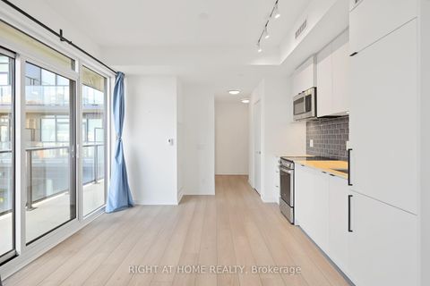 Photo 9 at 335 - 285 Dufferin Street, South Parkdale, Toronto